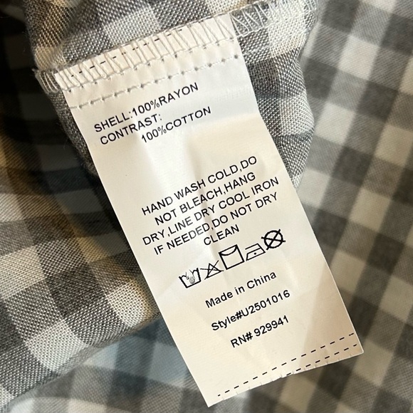 NEW Suzanne Betro Gray Gingham And Lace Peasant Top / Small - Picture 9 of 9